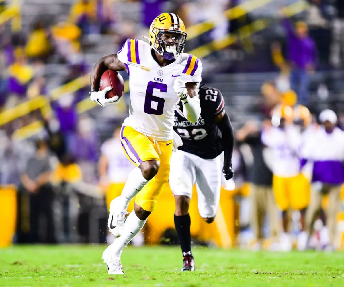 Eagles Sign New Receiver As He Speaks Out On 'Faith Tested' - suong