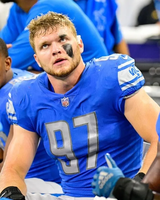 Lions Edge Rusher Aidan Hutchinson Shares Major Injury Update