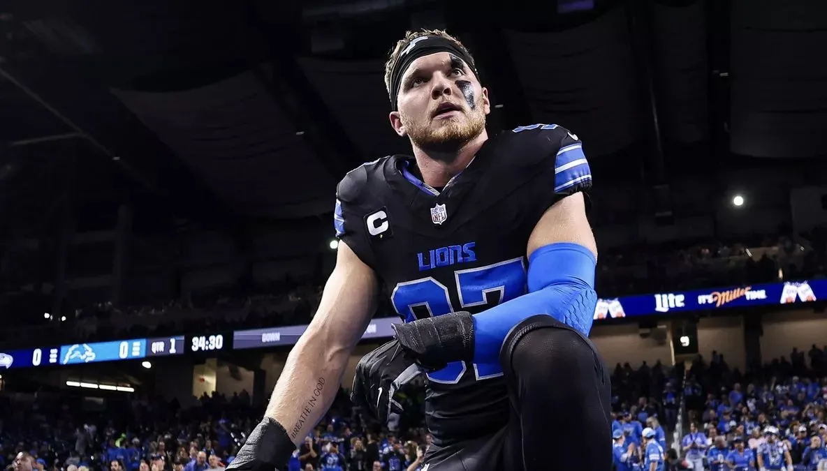 Lions defensive end Aidan Hutchinson shares huge update on rehab from broken leg