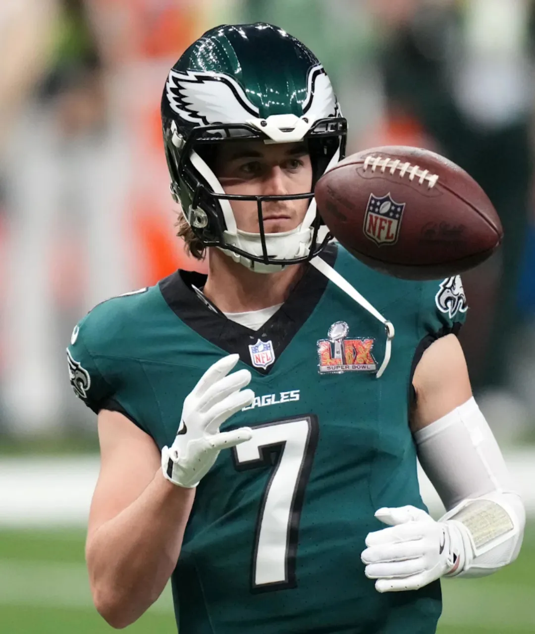 Kenny Pickett Eyes Browns Starting Job After Eagles Exit: “I’m Not There To Hang Out”