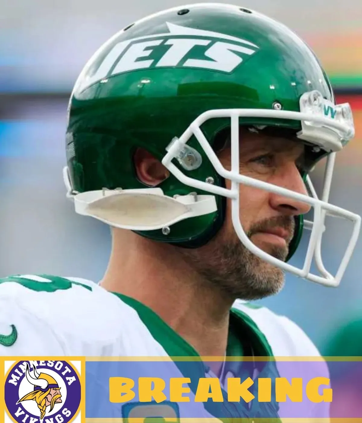 Aaron Rodgers Sets Record Straight on Rumor He's Holding Out for Vikings