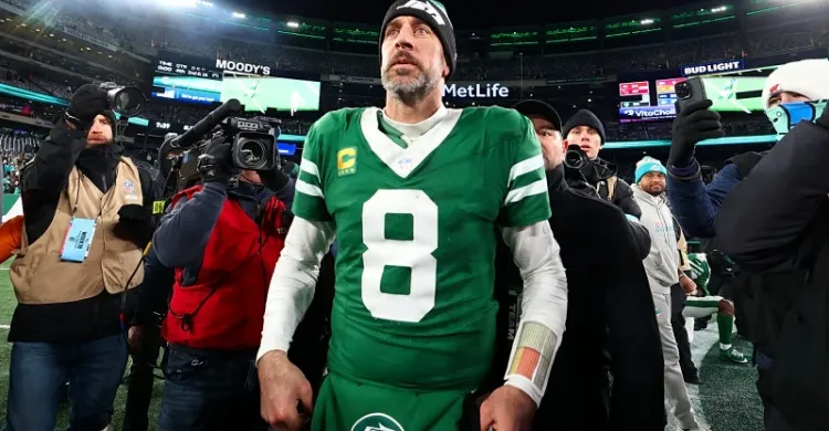 Steelers Fans Get Vague Deadline Update From Aaron Rodgers Ahead Of 2025 NFL Draft