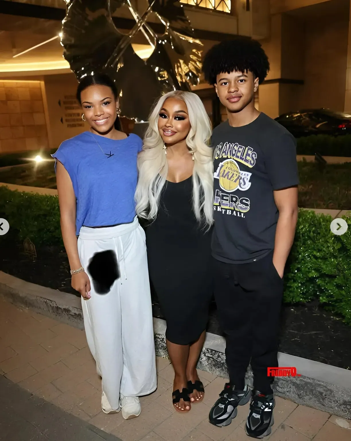 Phaedra Parks Gets Candid About Single Motherhood: “It’s Been Tough, But Worth It” Phaedra Parks Gets Candid About Single Motherhood: “It’s Been Tough, But Worth It”