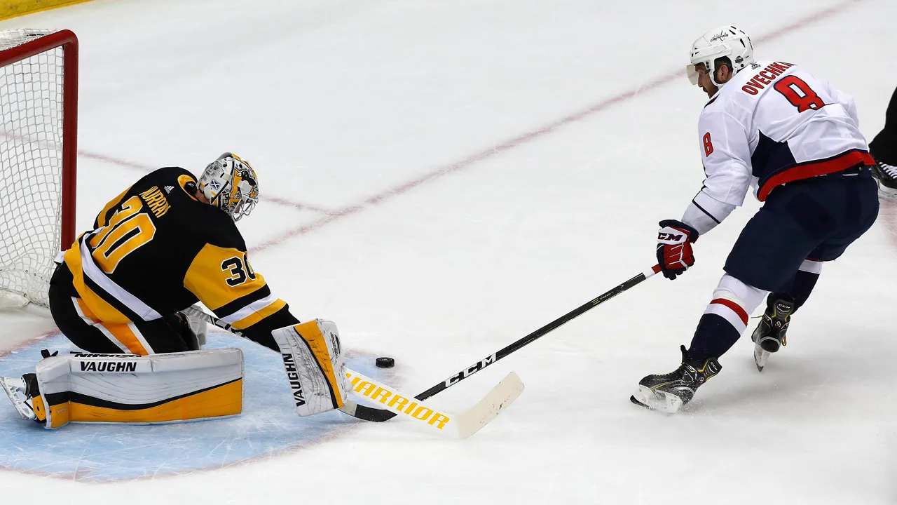 Alex Ovechkin breaking the NHL goals record was so impressive that Penguins fans actually cheered for him