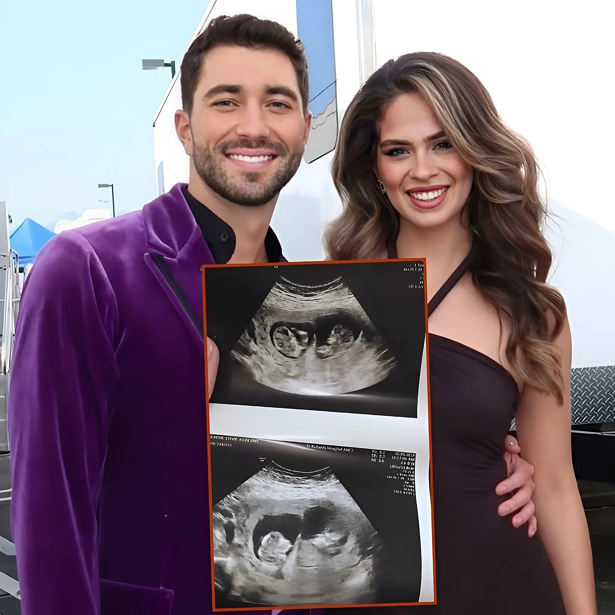 “DOUBLE THE GOOD NEWS” ‘Bachelor’ Kelsey Anderson as She Announces she is Pregnant With Twins “1 Boy and 1 Girl”