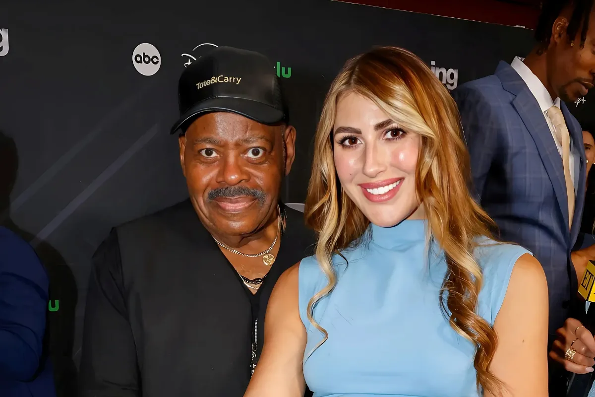 Emma Slater Admits She Cried Meeting Reginald VelJohnson: “Couldn’t Believe It!” tram