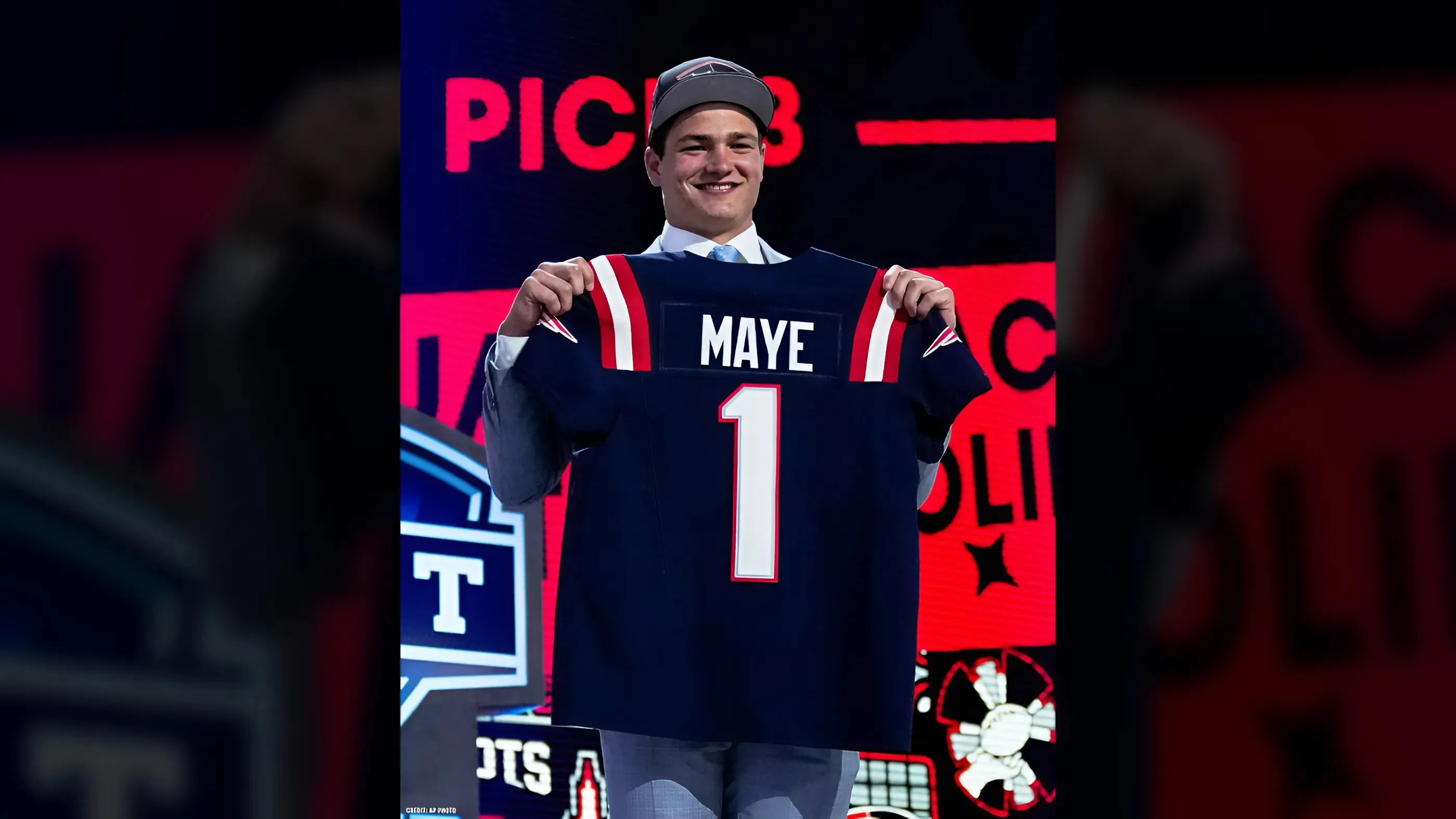 Patriots' Jarring Trade Proposal Lands Star WR for Drake Maye
