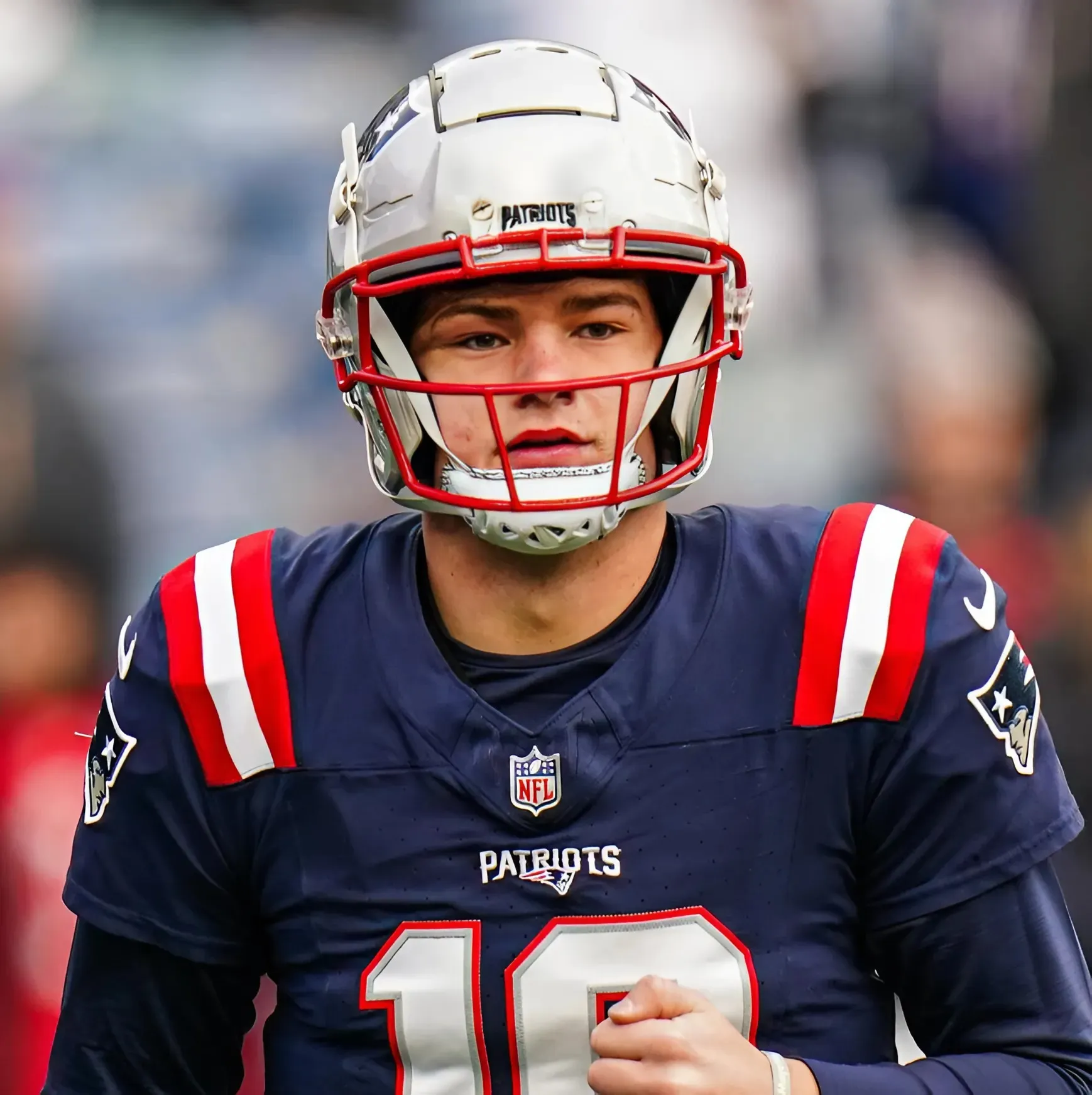 Patriots’ Secret Weapon? Miami TE Elijah Arroyo Emerging as Potential Draft Target for New England! Patriots’ Secret Weapon? Miami TE Elijah Arroyo Emerging as Potential Draft Target for New England!