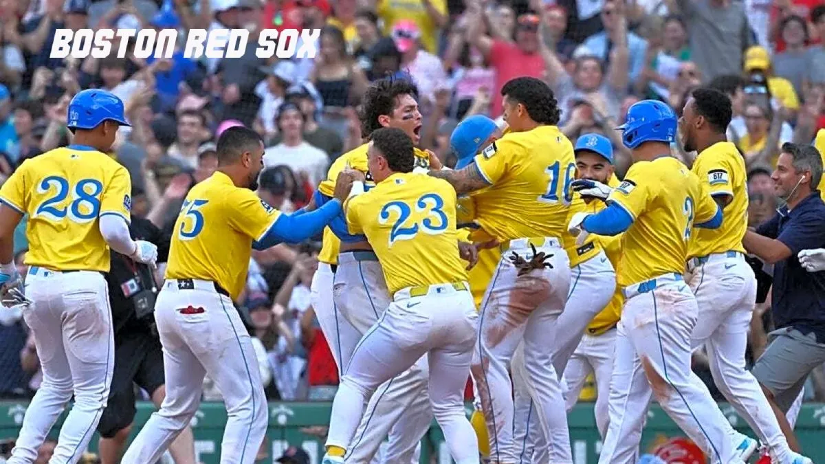 Rolling Red Sox take on skidding White Sox