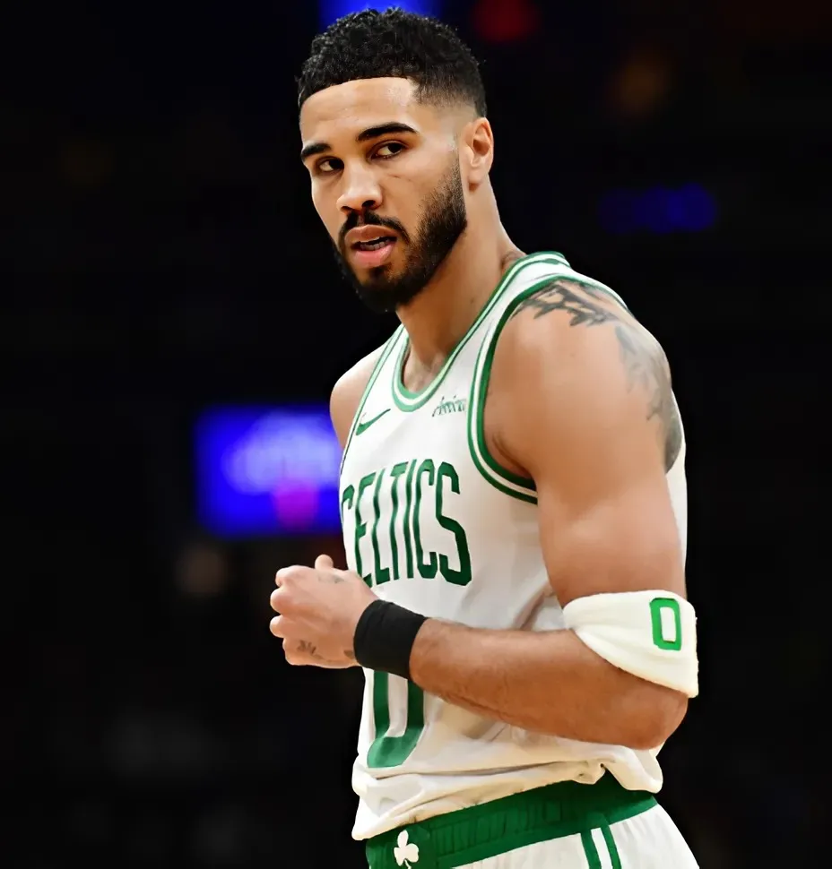 Camera Catches Celtics Fans' Immediate Reaction to Jayson Tatum's Scary Injury