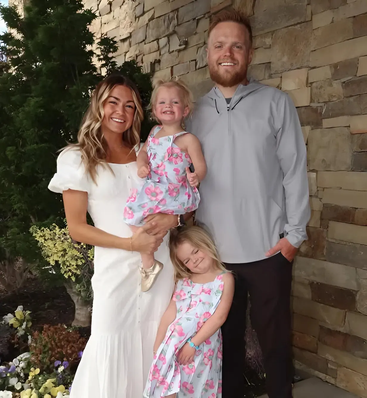 “So Blessed”: Lindsay Arnold’s Easter Celebration Melts Hearts as She Embraces Motherhood and Family Joy “So Blessed”: Lindsay Arnold’s Easter Celebration Melts Hearts as She Embraces Motherhood and Family Joy