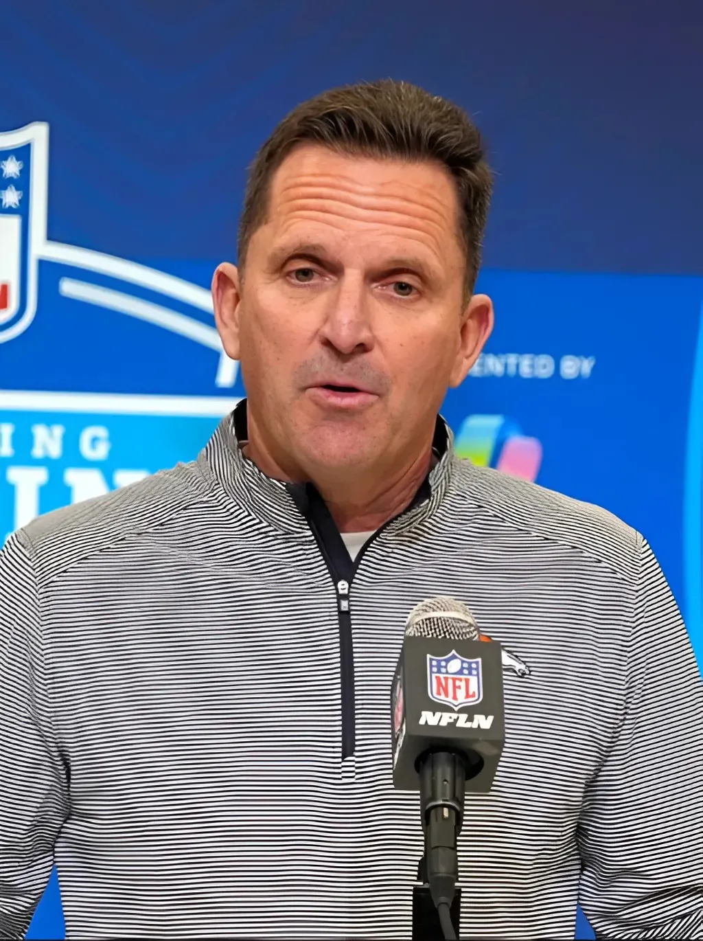 Broncos are looking to move up in the first round of NFL Draft Broncos are looking to move up in the first round of NFL Draft