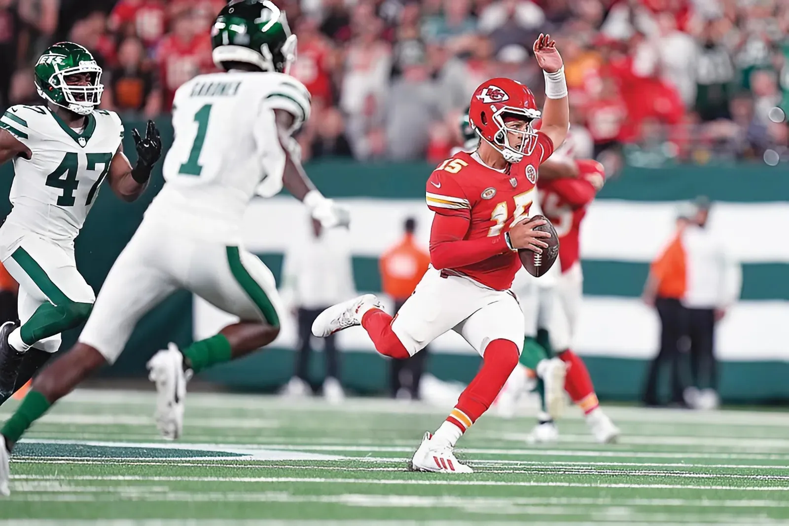 Chiefs could swing blockbuster trade for 'explosive' $28 million Jets star