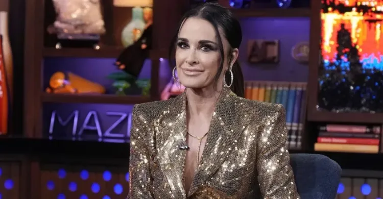 Why RHOBH’s Kyle Richards Might Be the Villain, Not Mauricio Umansky