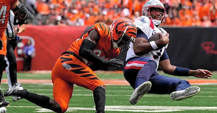 Bengals DB Dax Hill Dealing With Uncertainty About Fifth-Year Option, 2025 Position as Offseason Program Starts