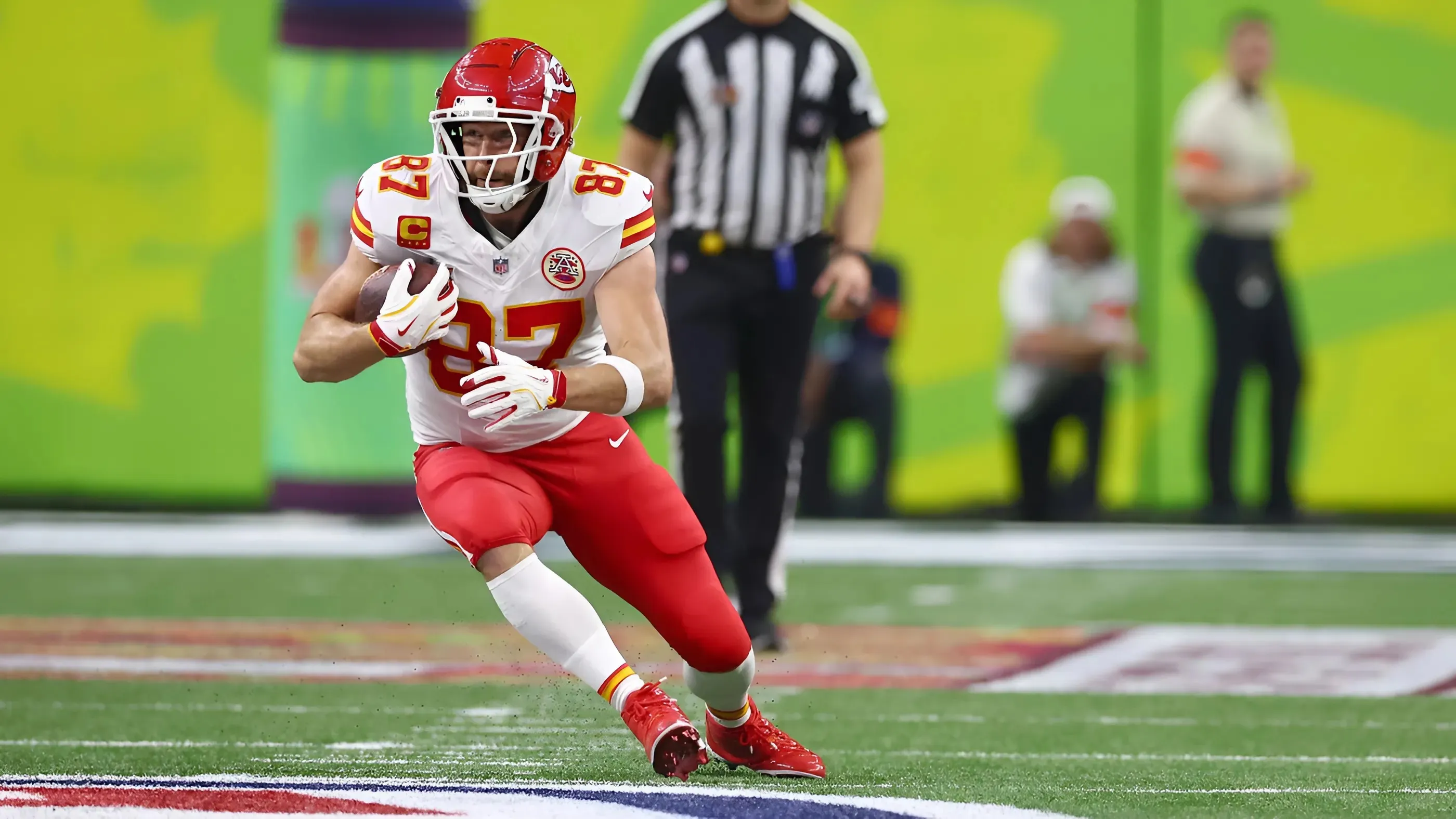 Travis Kelce Makes Unexpected Career Announcement