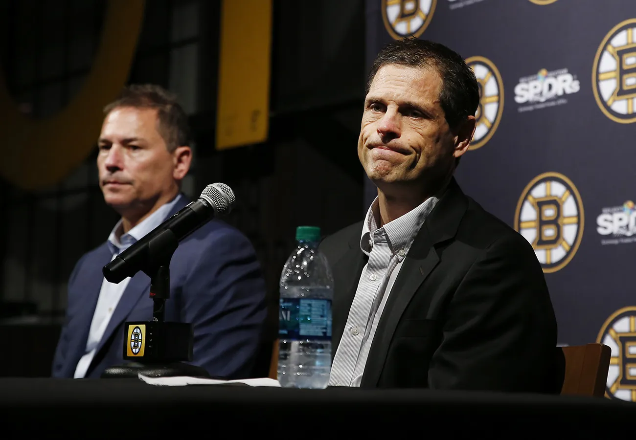 Bruins president still hasn't committed to extending GM Don Sweeney