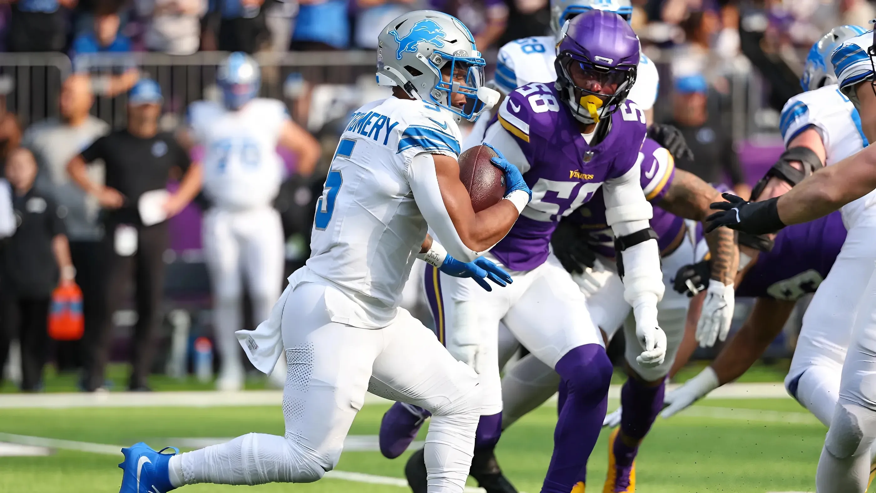 Lions spend big money on the villain Vikings fans love to boo