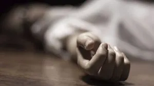 F. Here Is What Happens To Your Body During Each Of The 8 Stages Of Death