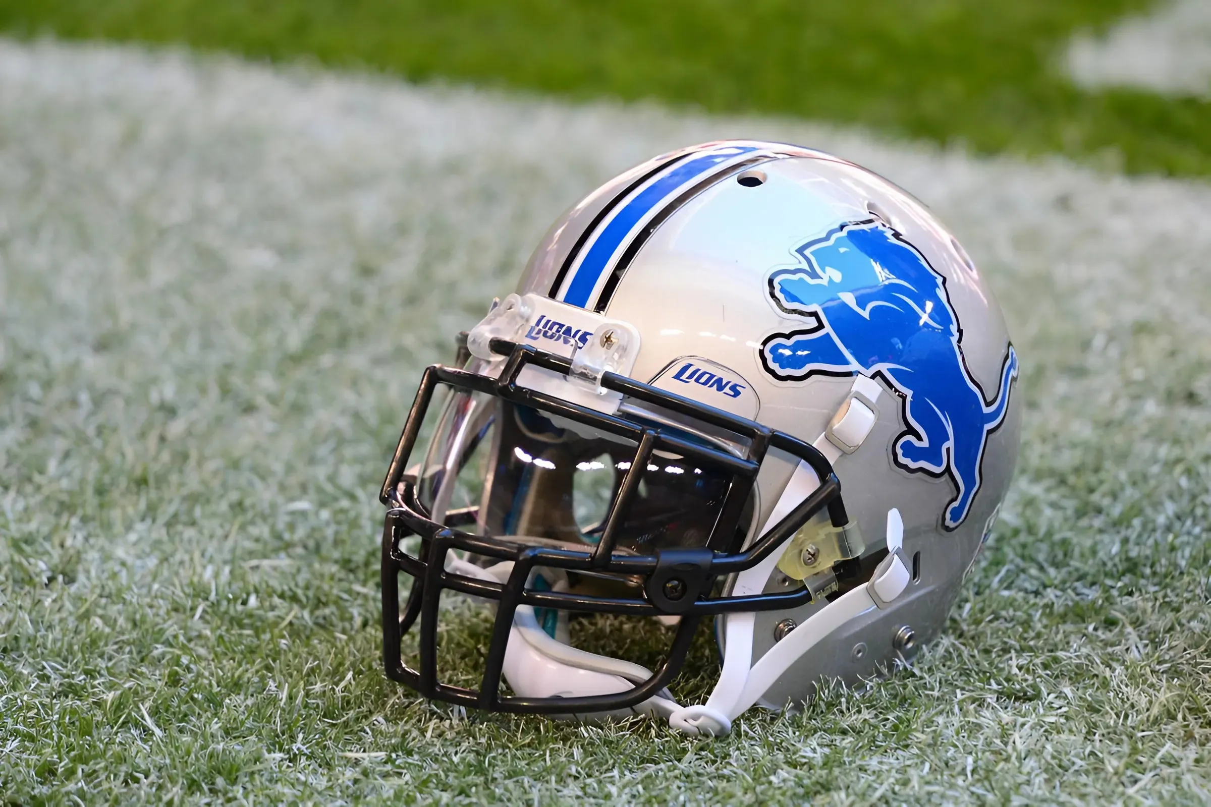 Lions Predicted to Trade for $60 Million Edge Rusher