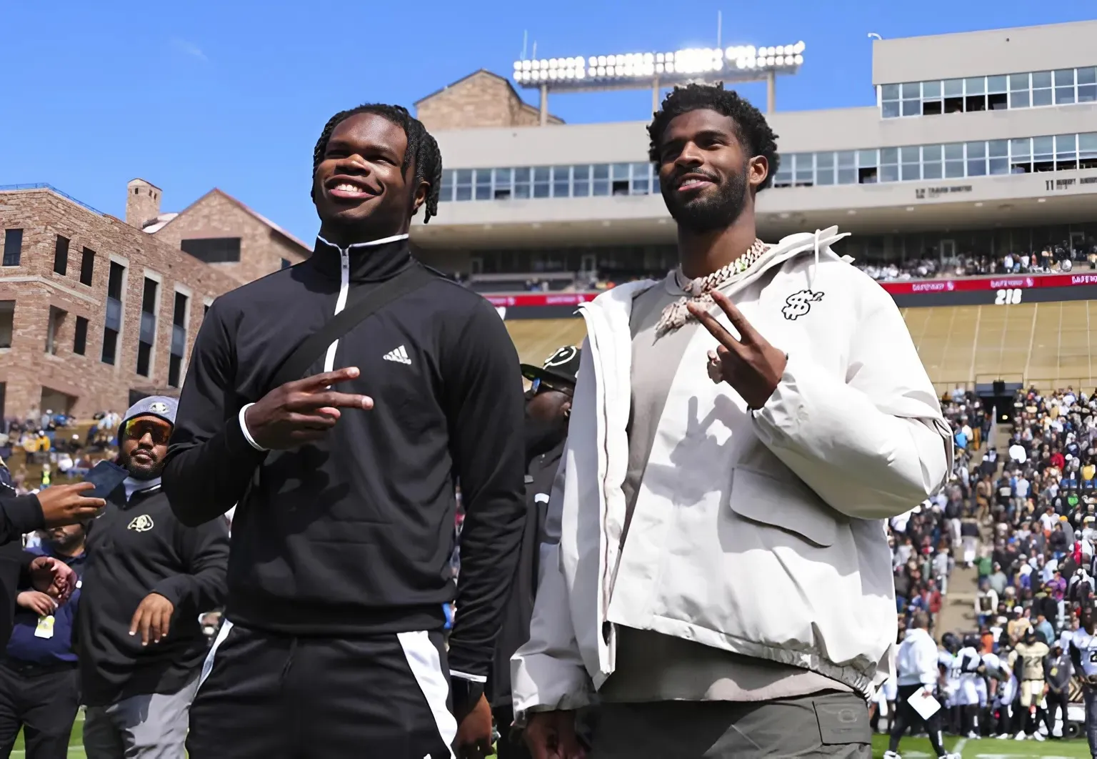 Steelers' Mike Tomlin Makes His Opinion on Shedeur Sanders Extremely Clear