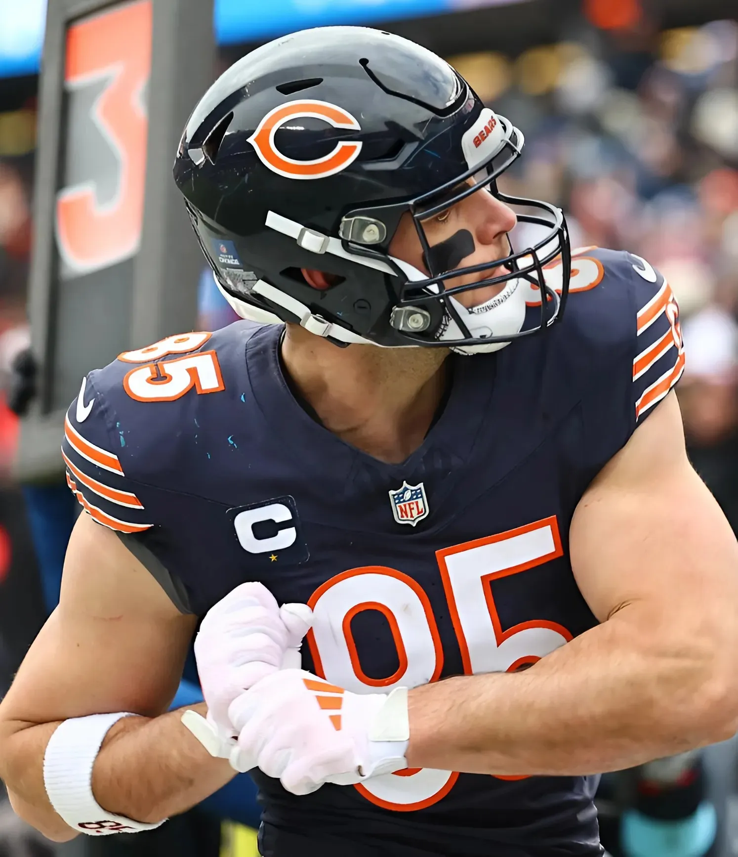 Eagles Could Benefit After Bears Make Surprising Draft Pick At No. 10 Eagles Could Benefit After Bears Make Surprising Draft Pick At No. 10