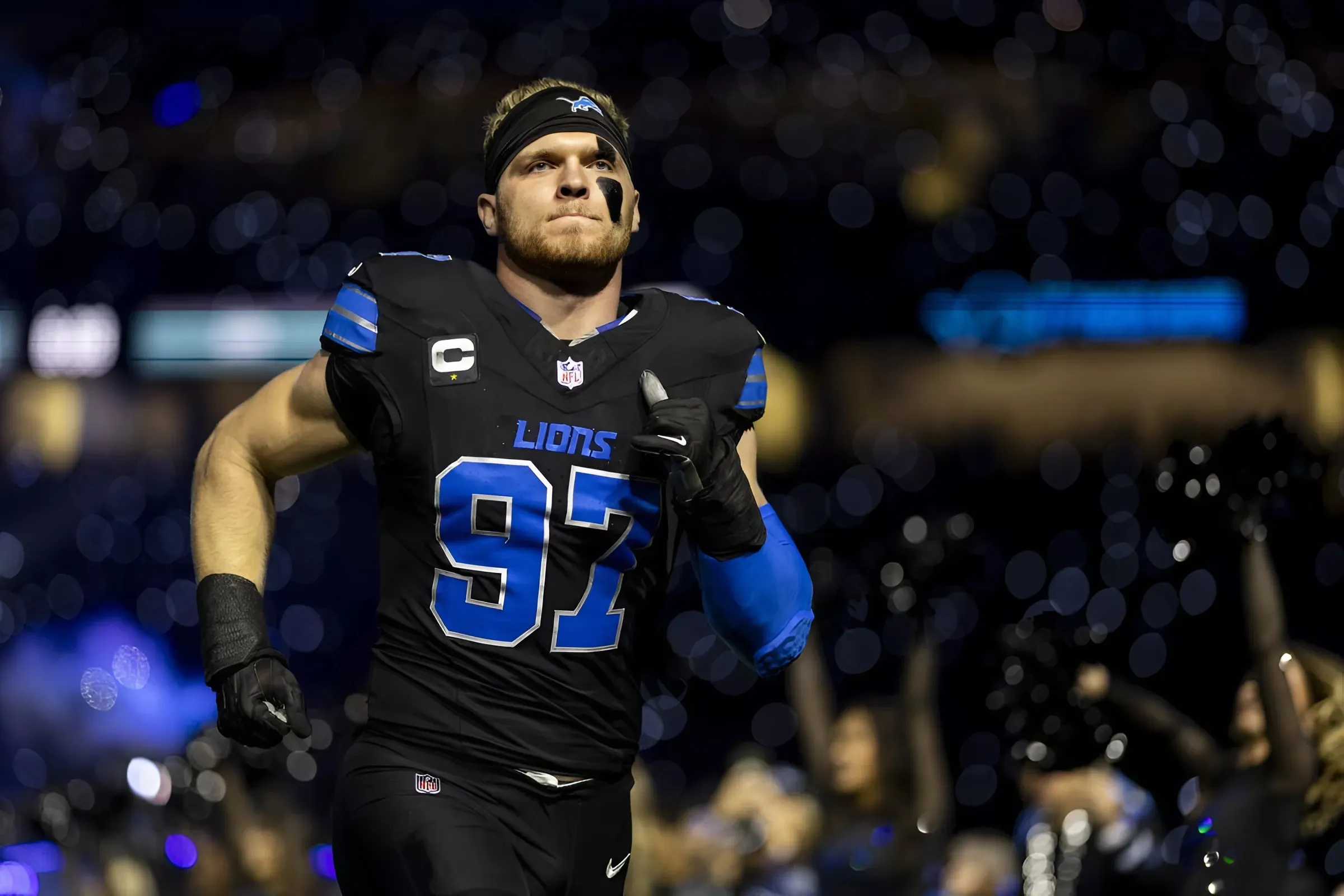 Lions' negotiations with Aidan Hutchinson are more complicated than anyone wants