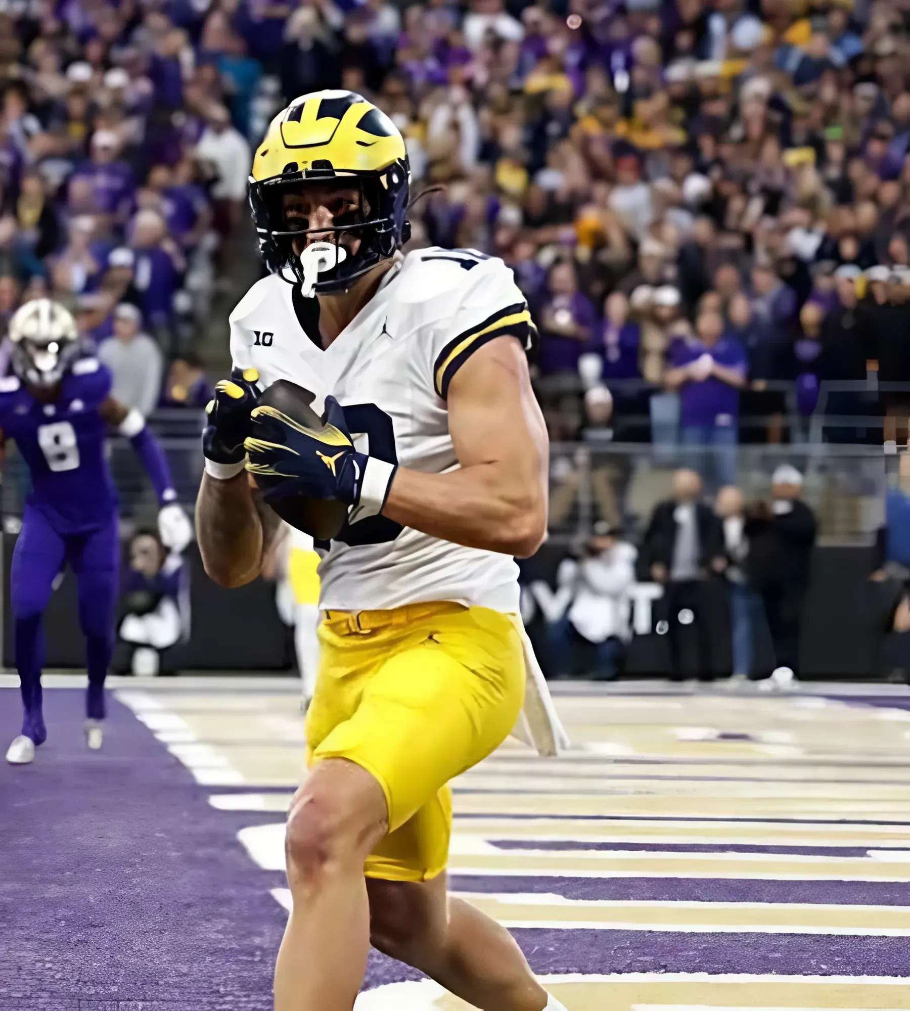 Chicago Bears take a big swing at tight end in 2025 NFL Draft—and social media is on fire