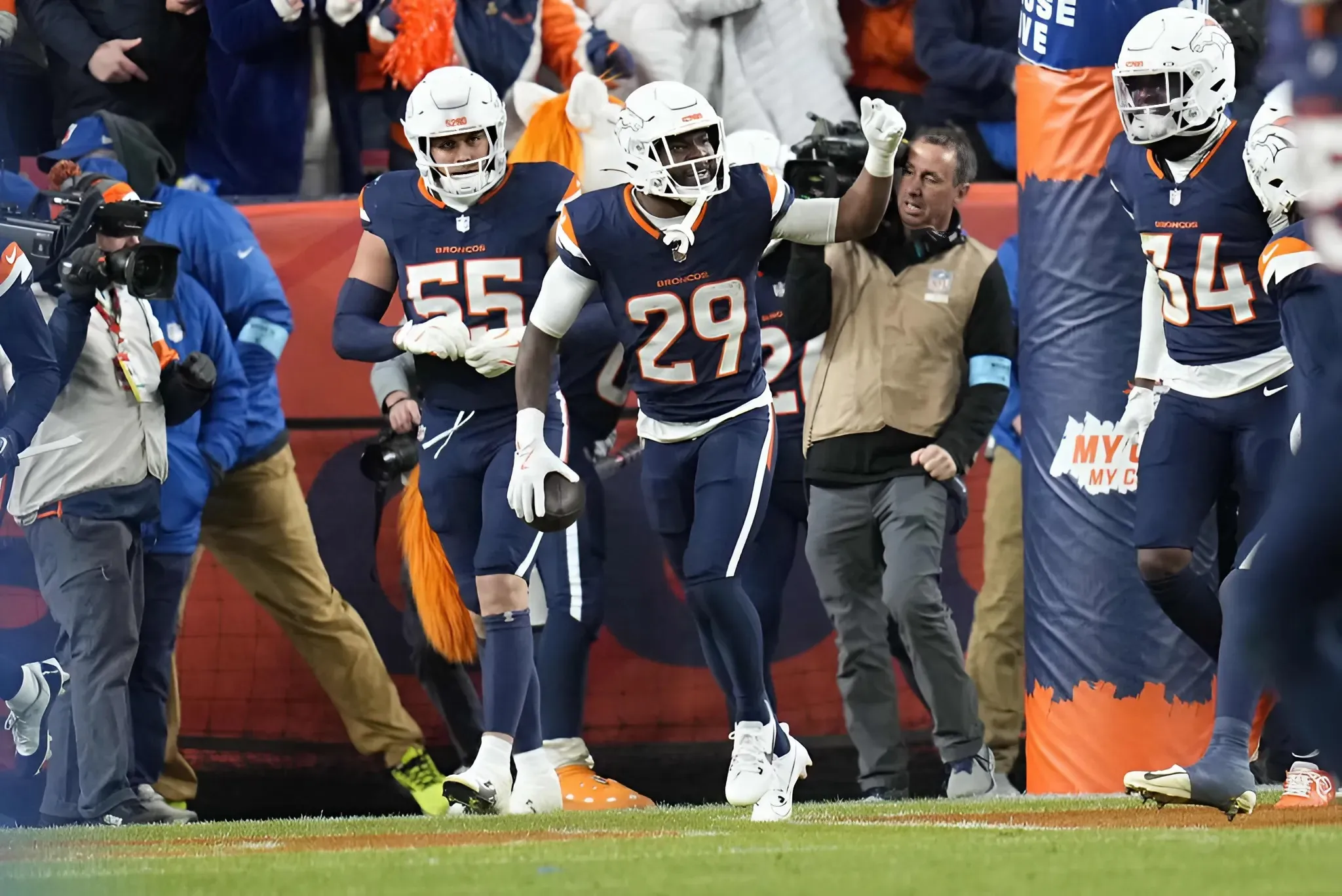 Broncos’ Starter on Notice After Shocking Projected $18 Million Move