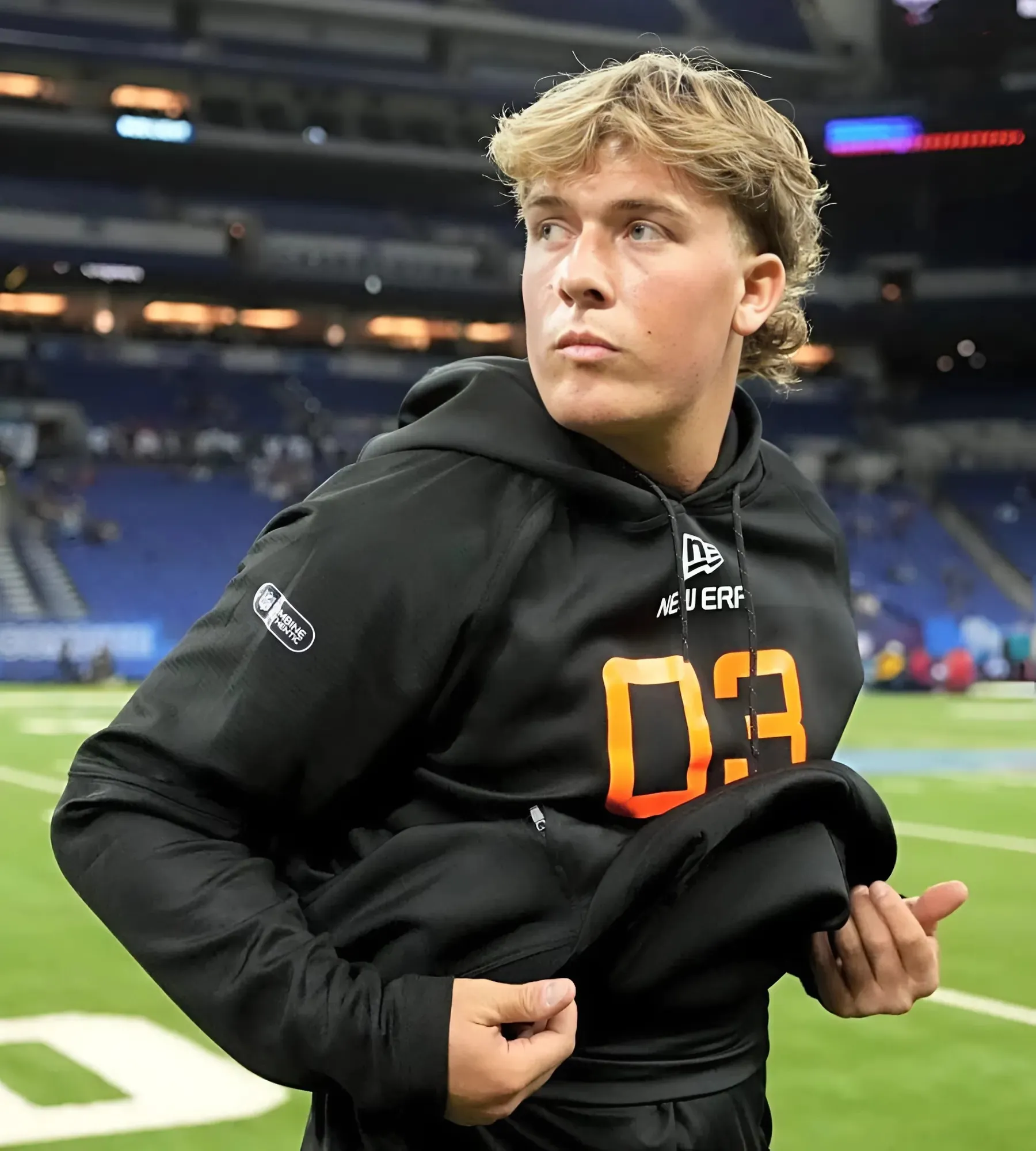 Giants trade up to No. 25 pick and select QB Jaxson Dart