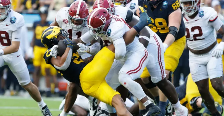 Cowboys Linked to Risky 'Top-10 Player' in Dark-Horse Draft Prediction