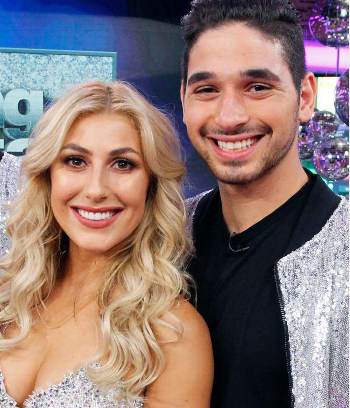 DWTS Hosts Weigh In on Alan Bersten & Emma Slater’s Steamy Onstage Kiss