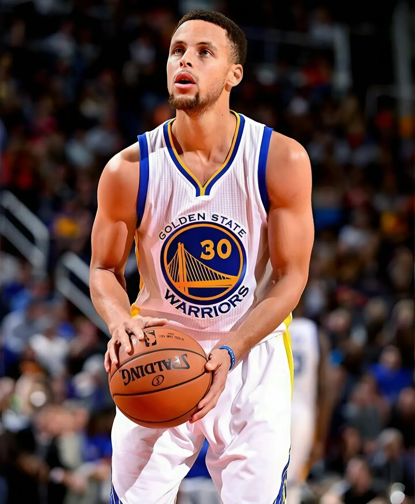 Dwyane Wade Reacts to What Warriors’ Steph Curry Is Dealing With: ‘It’s Crazy’