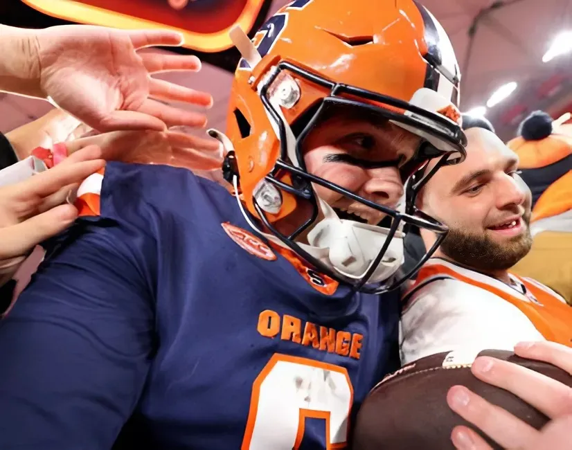 Eagles Make Shocking Move With Record-Setting QB in NFL Draft