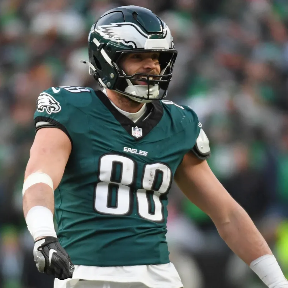 Eagles Howie Roseman Delivers Foreboding Message On Tight End Front - suong