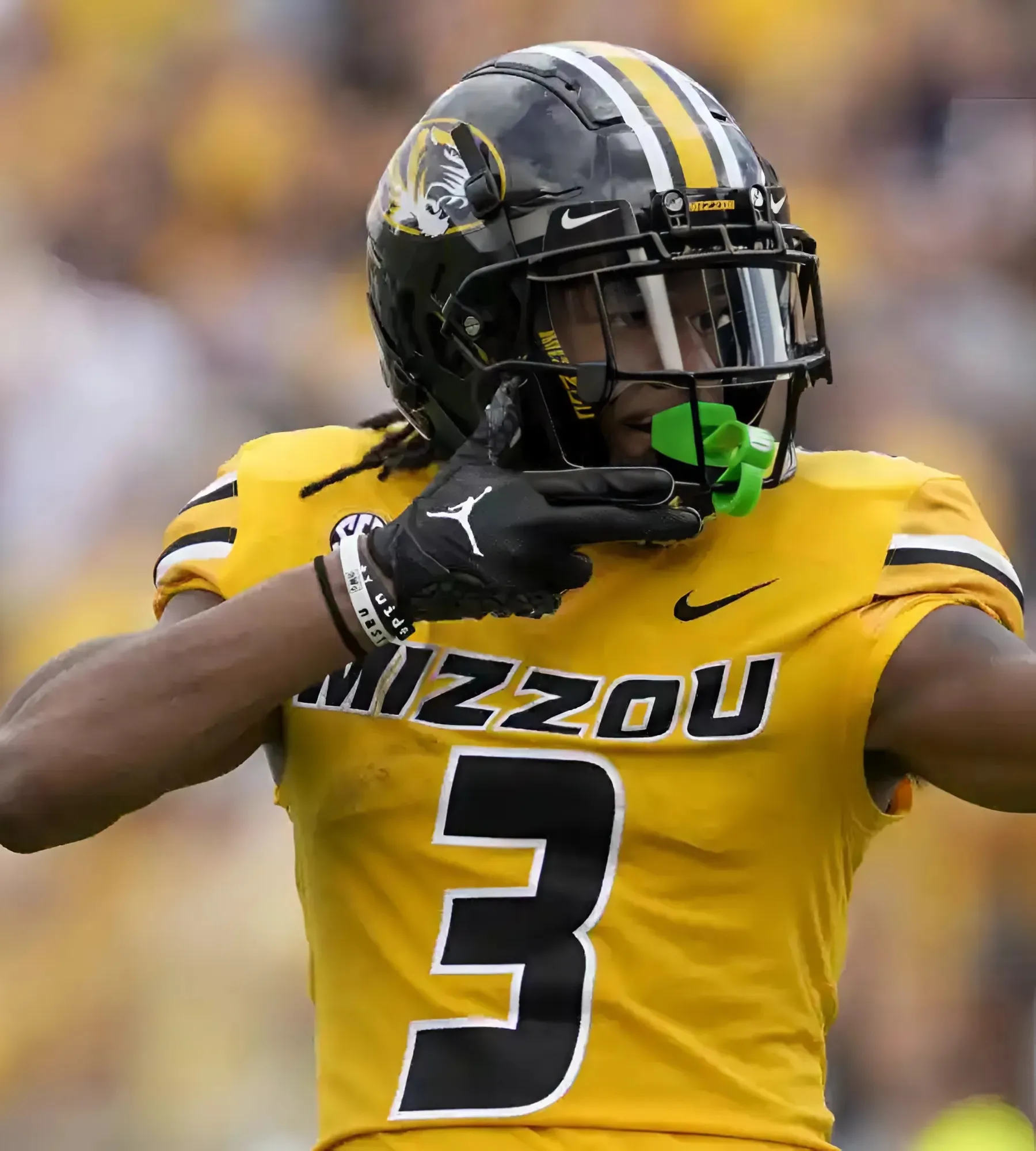 Lions’ Jameson Williams Sends 6-Word Message on New Bears WR Luther Burden III