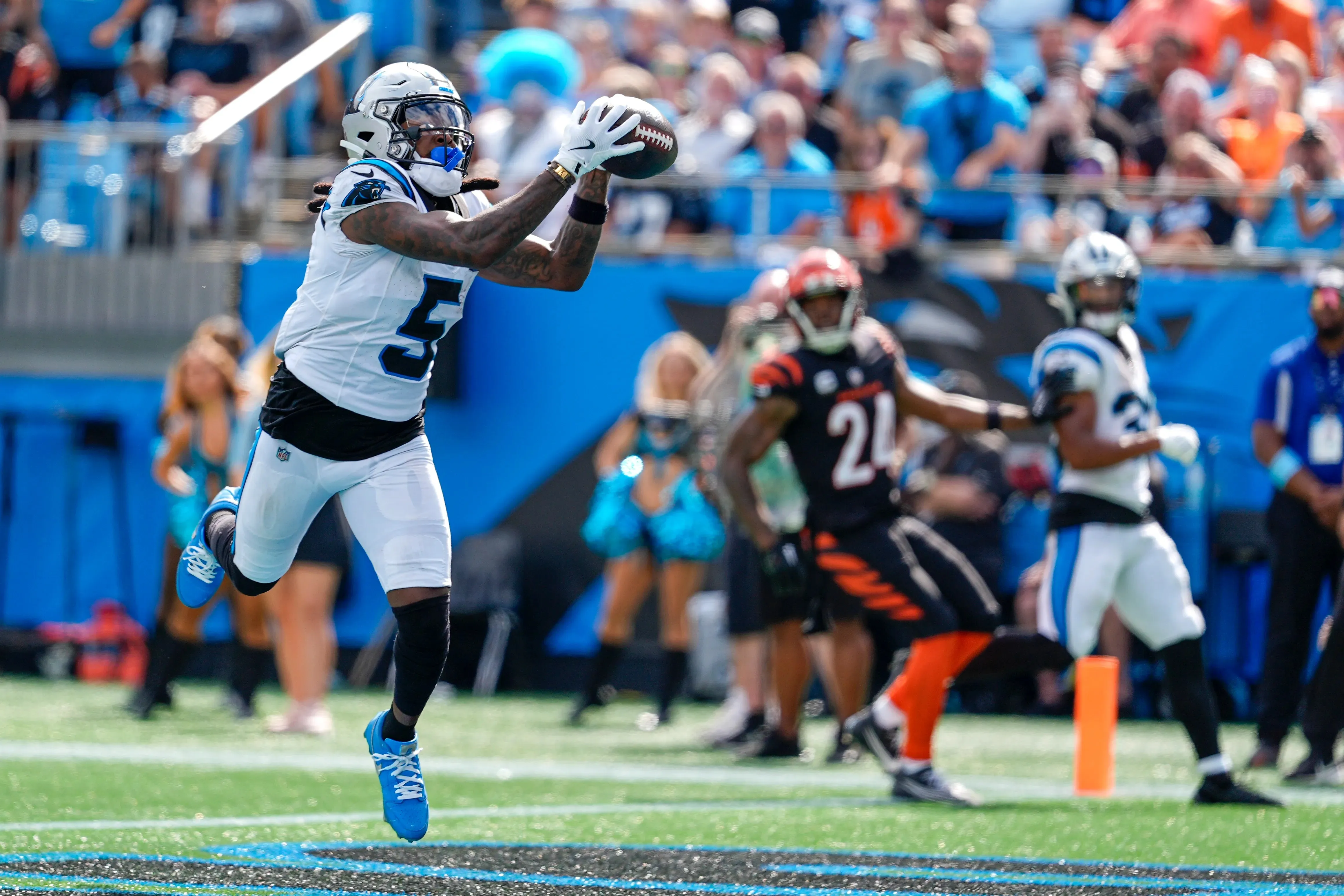 Browns Bolster Receiving Corps with Veteran Signing