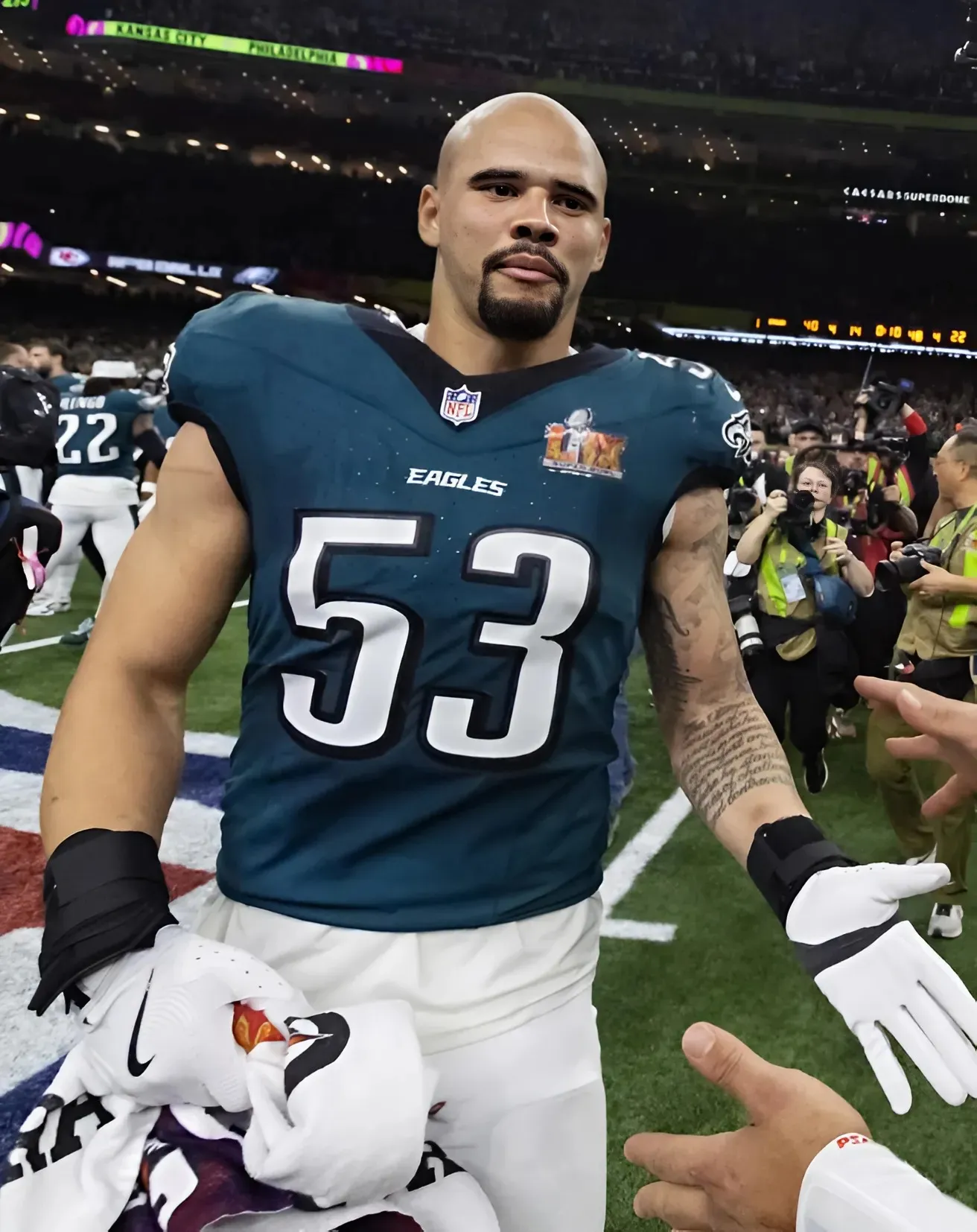SHOCKING SHOUTOUT: Eagles Rookie Jihaad Campbell Says He Studies… Zack Baun First?!