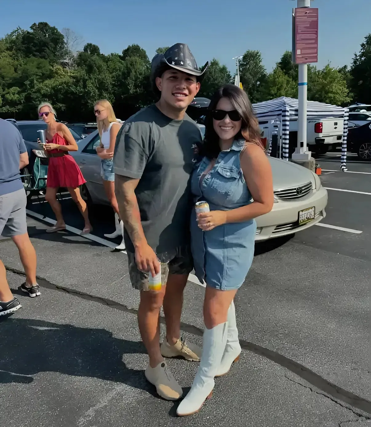 ‘Teen Mom’ Alum Javi Marroquin Marries Lauren Comeau in ‘Intimate’ Ceremony