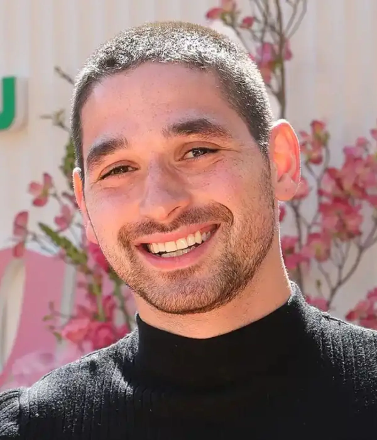 Dancing With the Stars' Alan Bersten Shares Advice for Robert Irwin on Season 34
