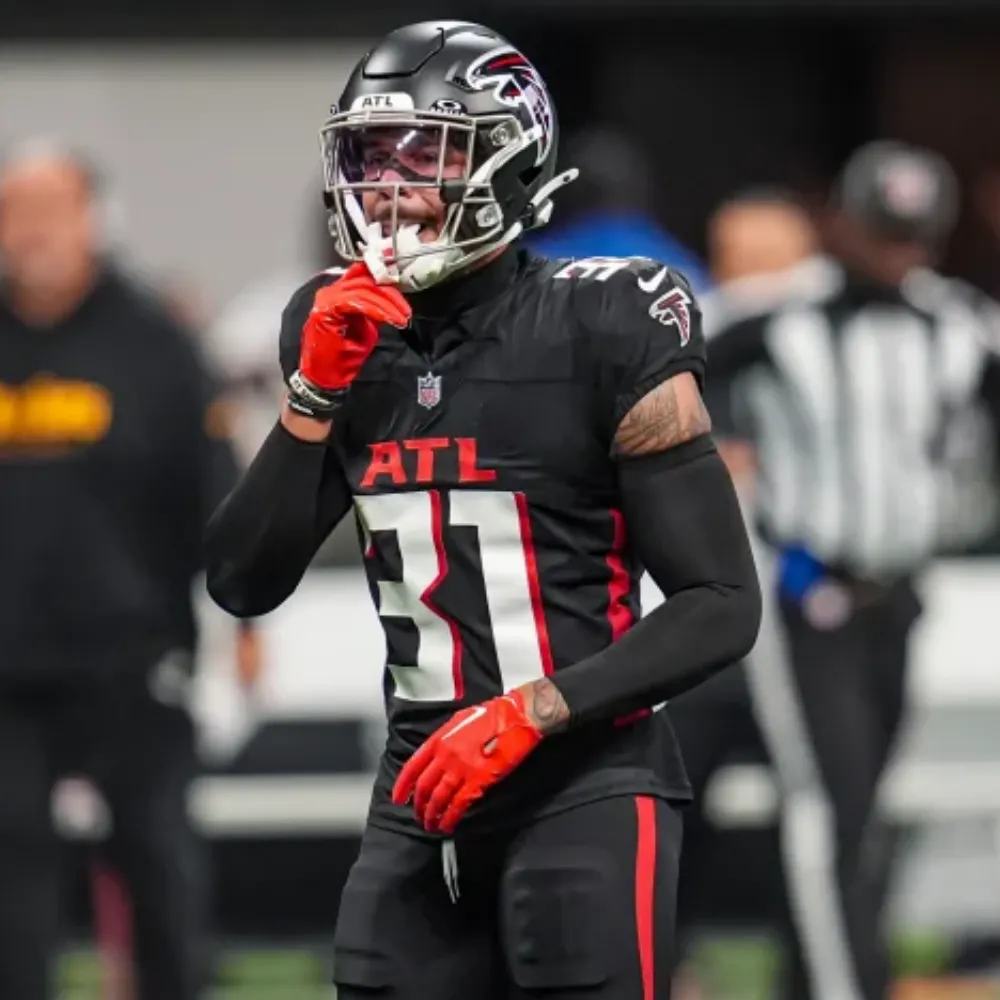 Raiders Predicted to Sign $70 Million Pro Bowler - suong