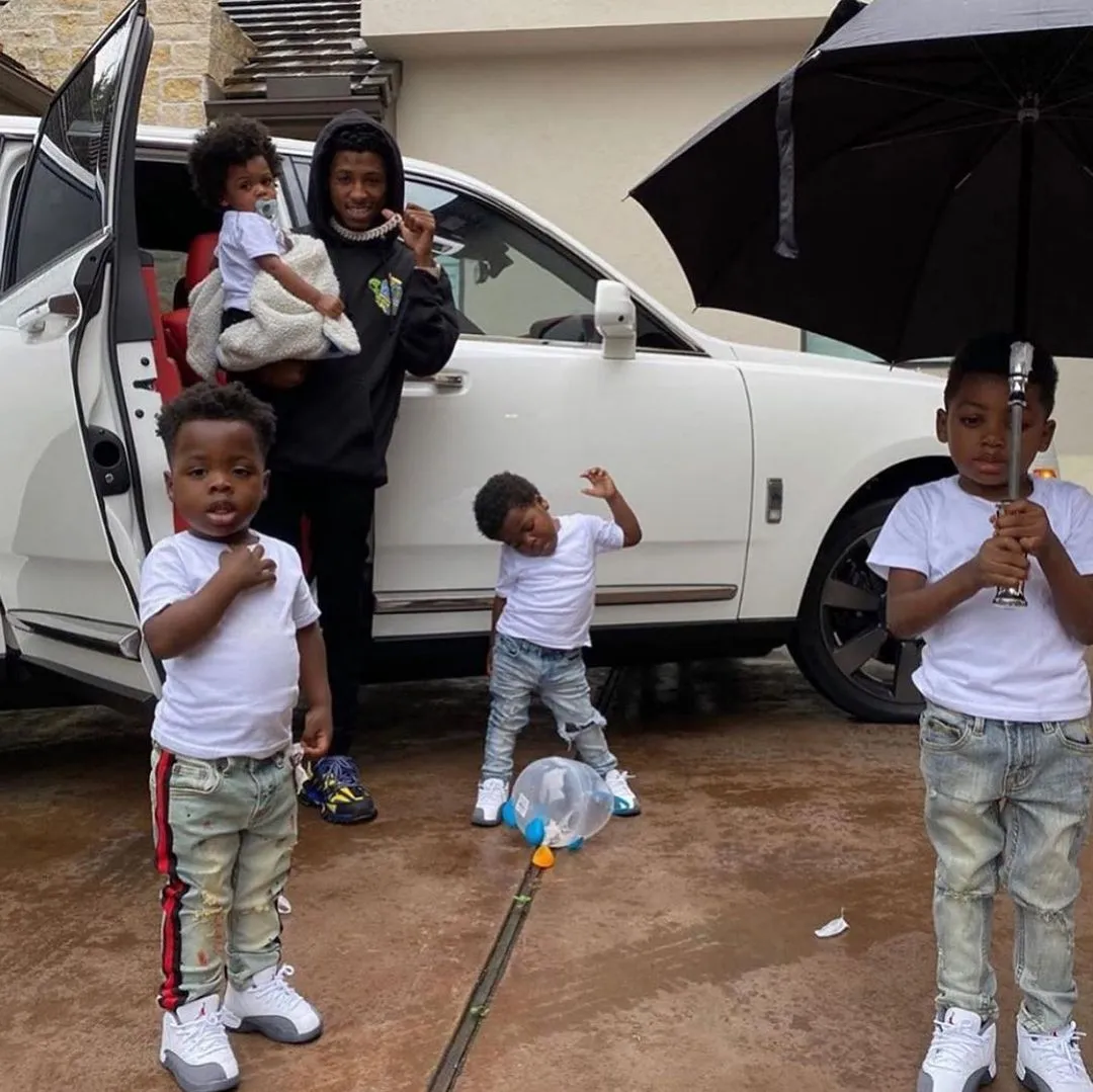 Nba YoungBoy and 3 Of His Kids in their million dollar house👦🏾 👧🏽 🧒🏾