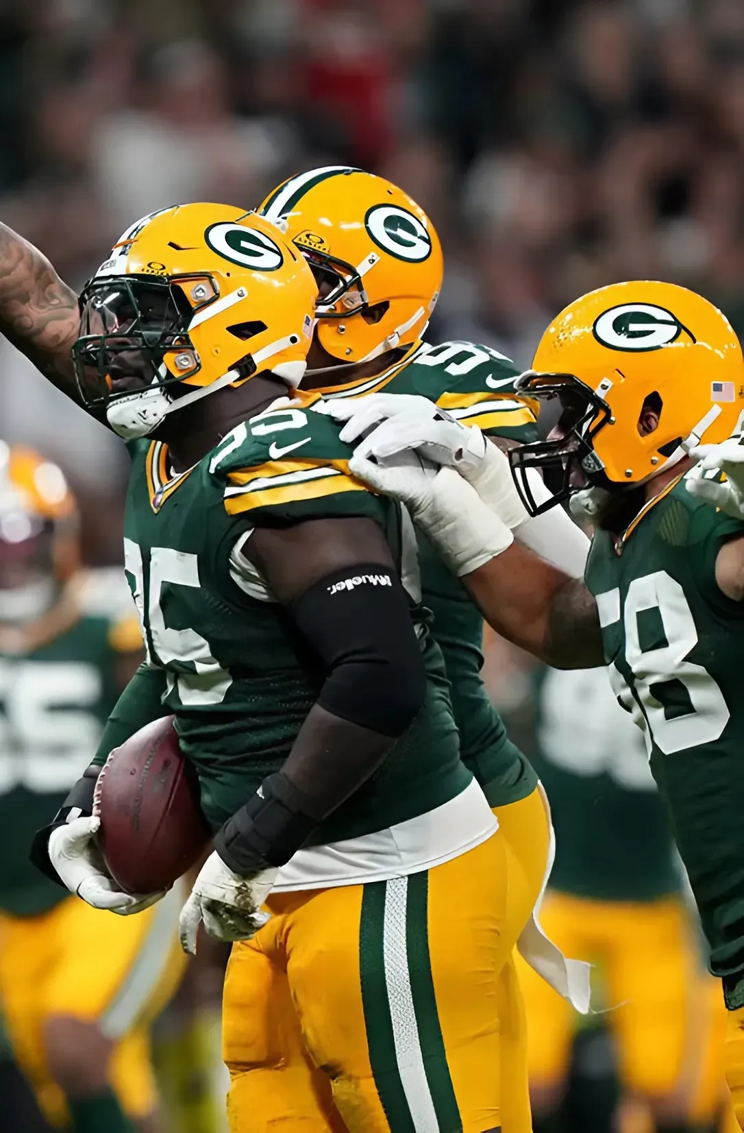 Packers turn heads with contract decision on former first-round pick