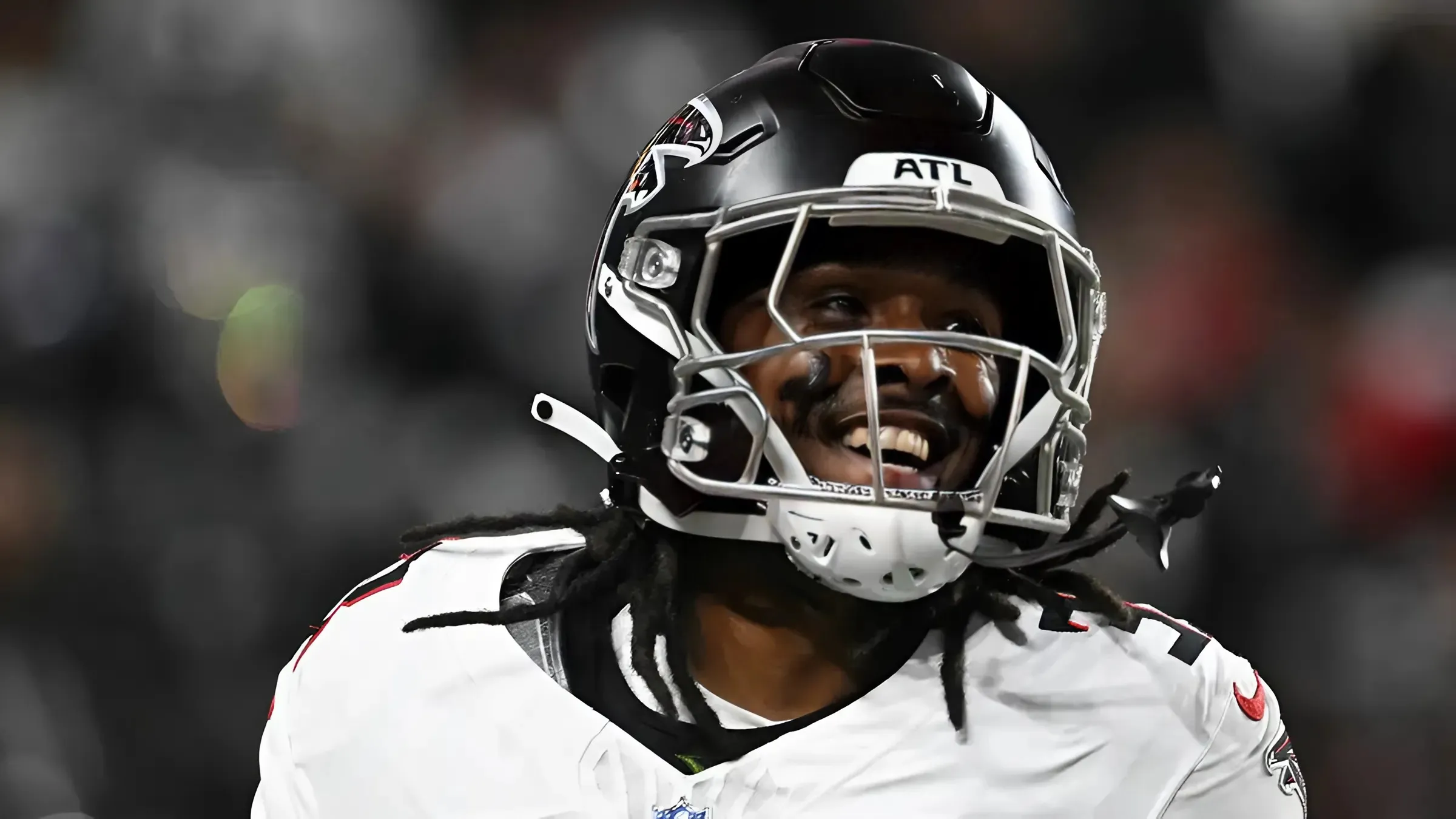 Why NFL Insiders Are Pushing the Raiders to Make One Last Splash and Sign This Two Time Pro Bowl Defensive Back After the Draft