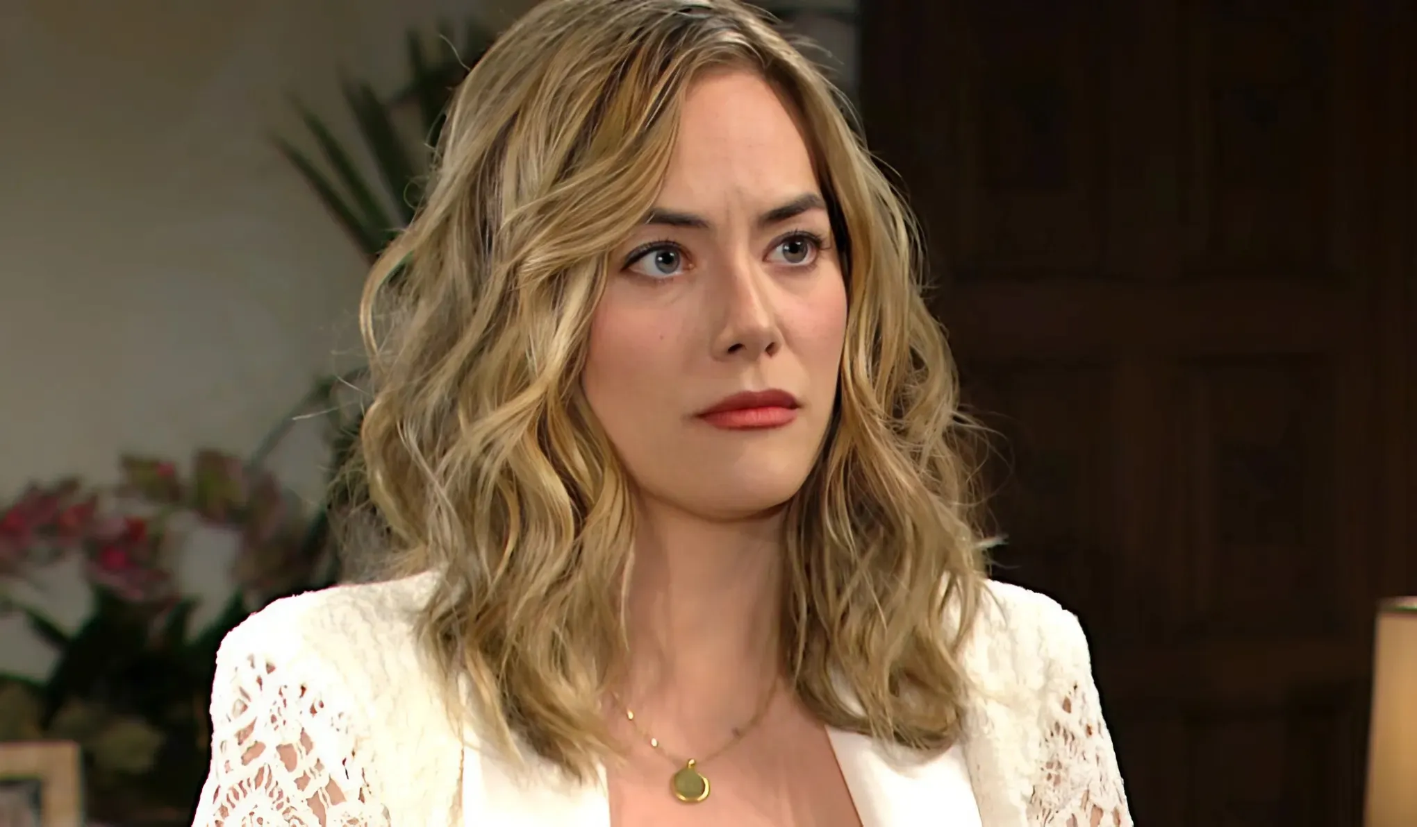 B&B Spoilers Week of April 28 – May 2: Liam’s Days Are Numbered, Hope’s Heart Torn, and Carter Caught in a Kissing Scandal!