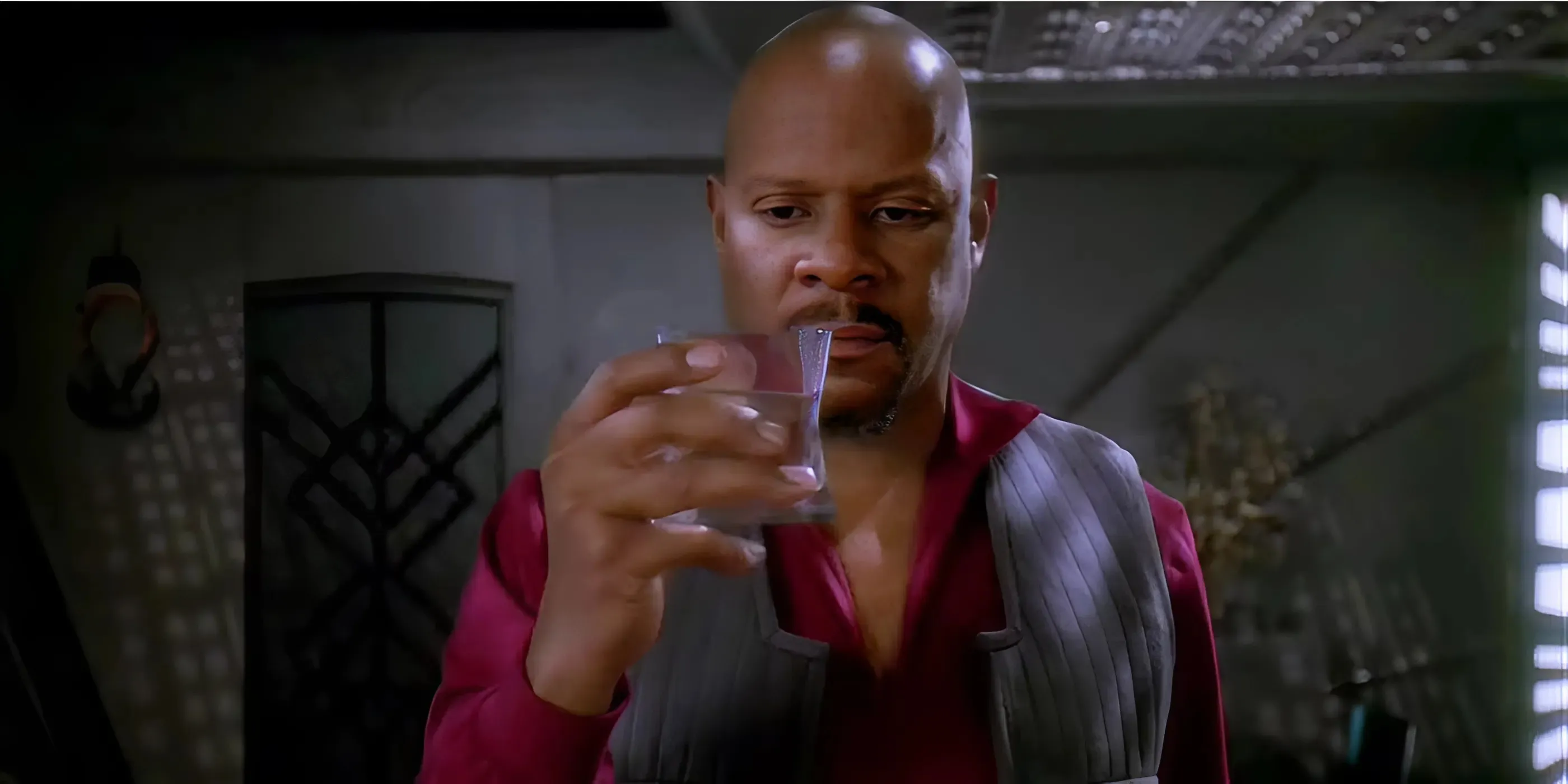 Captain Sisko's Darkest Star Trek: Deep Space Nine Episode Was Built On Another Character's Lies