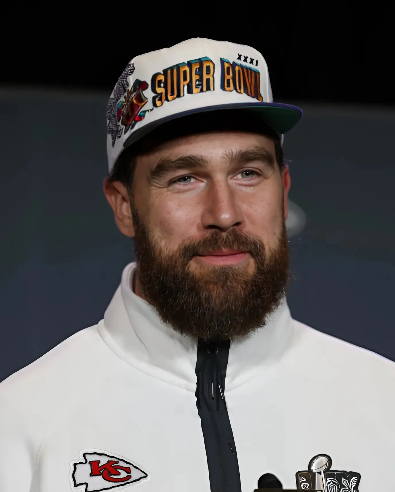 Travis Kelce RALLIES Behind Shedeur Sanders: “GOD I Love This for Cleveland!”