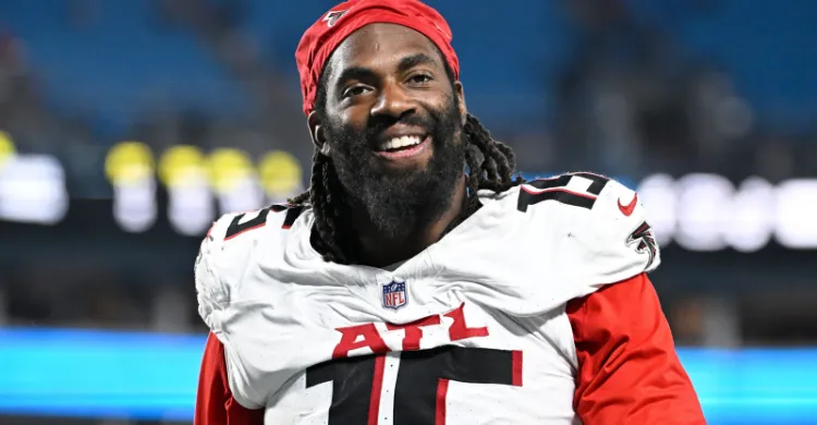 Could Saints Afford NFC South Rival 4-Time Pro Bowler?