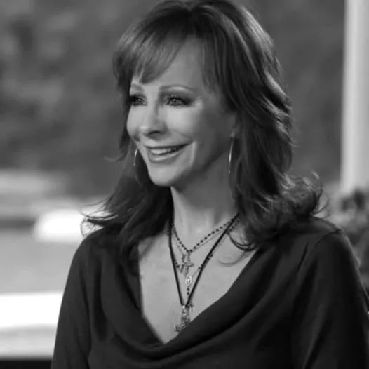 20 minutes ago , Farewell in tears/ Family announced the sad news of Legend singer Reba McEntire….. See here–>