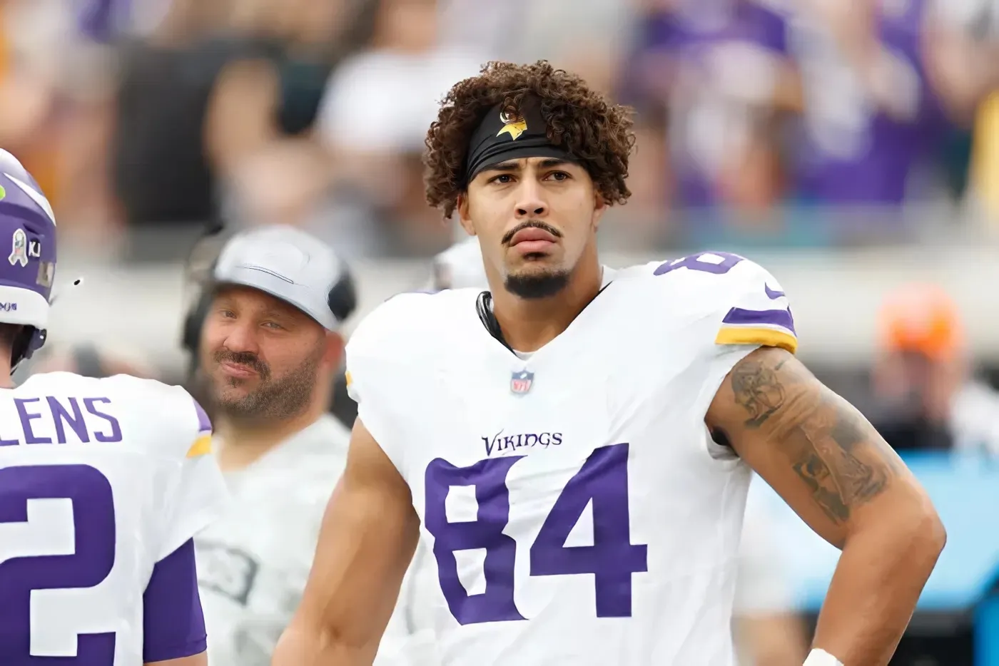 Vikings' $21 Million Starter Josh Oliver Bracing for His Departure